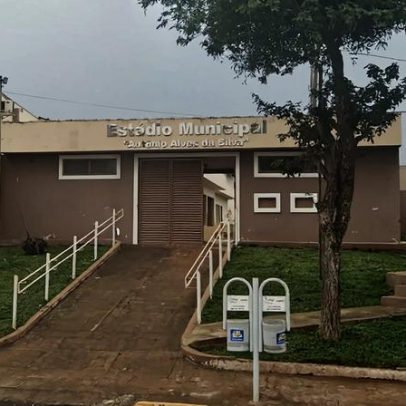 Torcedor é preso por chamar árbitro de crioulo em jogo amador de MG