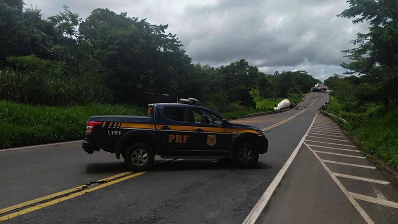 Viatura da Polícia Rodoviária Federal (PRF)