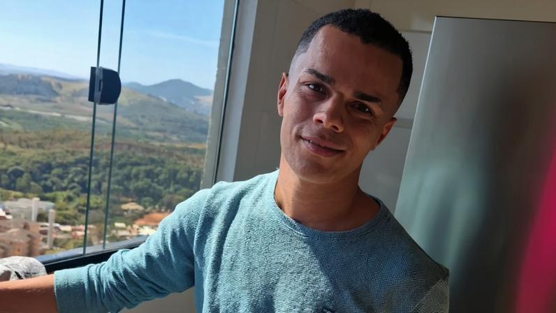 Leonardo Serafim morreu aos 26 anos após se afogar na Praia do Forte, em Cabo Frio