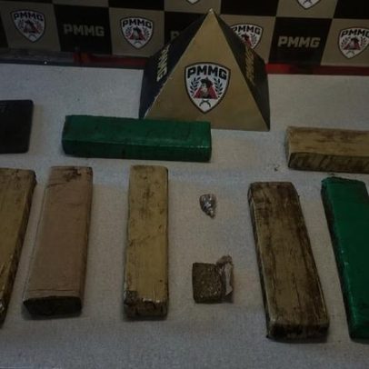 Jovem em banheiro de rodoviária é preso com barras de maconha