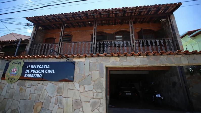 Servidora pública é responsável pelo extravio de mais de 200 armas da 1ª Delegacia do Barreiro, localizada no bairro Jardinópolis, em Belo Horizonte.