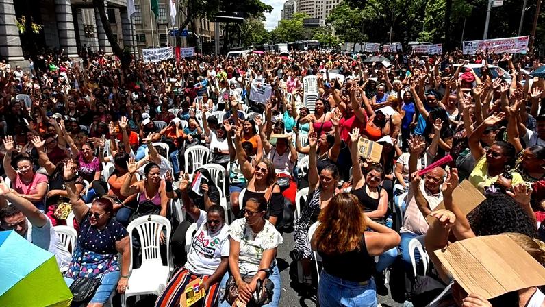 Professores irão fazer paralisação total nesta quinta-feira (16/4)