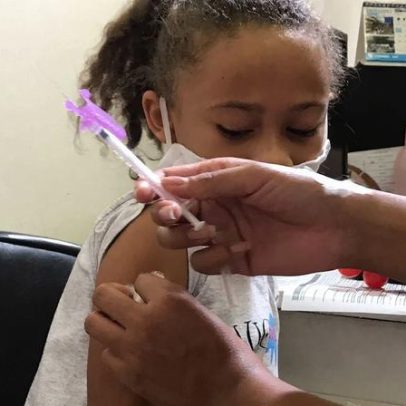 BH recebe 4,2 mil doses infantis de Covid e abre 45 postos