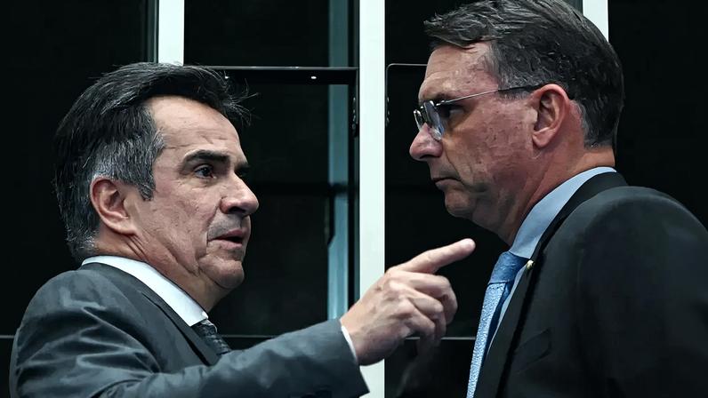 Os senadores Ciro Nogueira (PP-PI) e Flávio Bolsonaro (PL-RJ)
