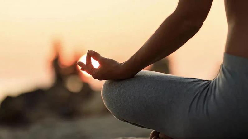 Um retiro de meditação reprograma rapidamente o corpo e a mente, diz estudo
