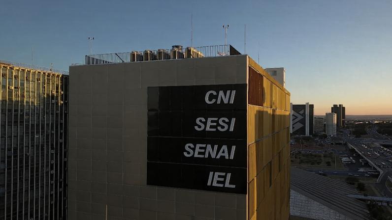 Fachada da CNI