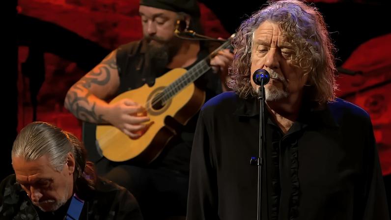 Robert Plant revisita Ramble On em apresentação no Colbert