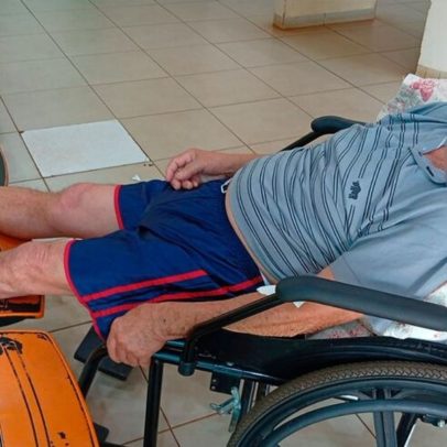 Homem de 81 anos aguarda 72 horas em fila de UPA com suspeita de AVC