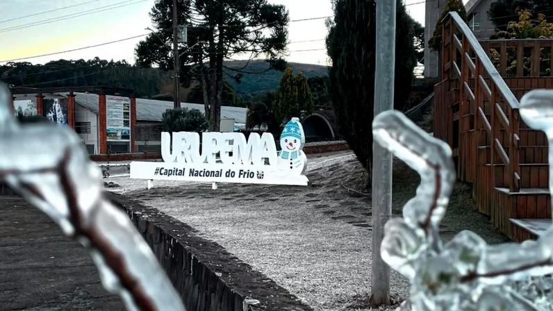 Cidade mais gelada do Brasil transforma o frio em negócios