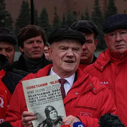 Partido Comunista alerta Putin sobre revolução diante da crise econômica