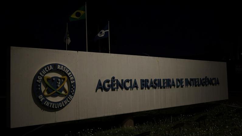 Sem previsão de novo concurso, Abin acumula saídas e chega a 76% de cargos vagos