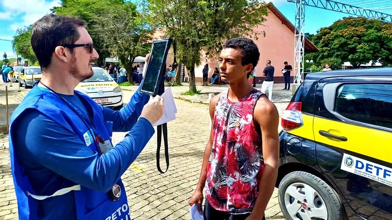 Sem concurso, Detran RJ entra em greve e servidores cobram melhorias