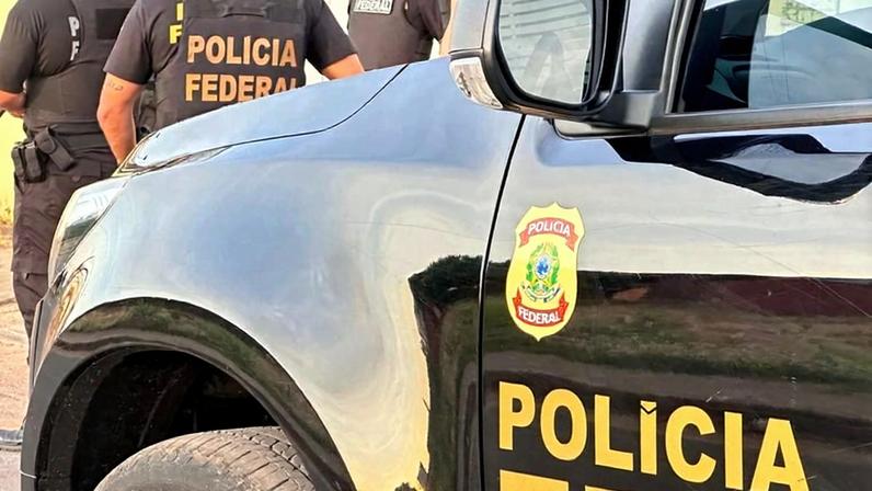 Viatura da Polícia Federal