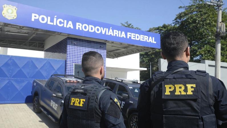 Provas do último concurso PRF foram no estilo certo ou errado, sob organização do Cebraspe