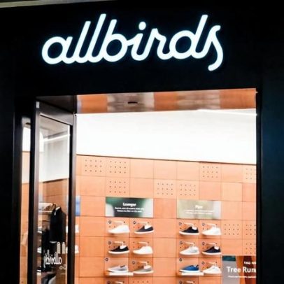 Allbirds reinventa-se com IA que impulsiona ações após descarte de calçados