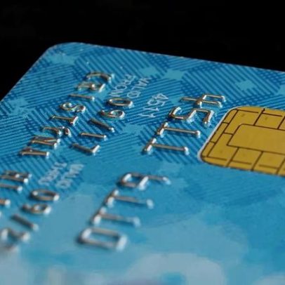 Saturação de cartões para pessoa física leva bancos a mirar versão para PJ