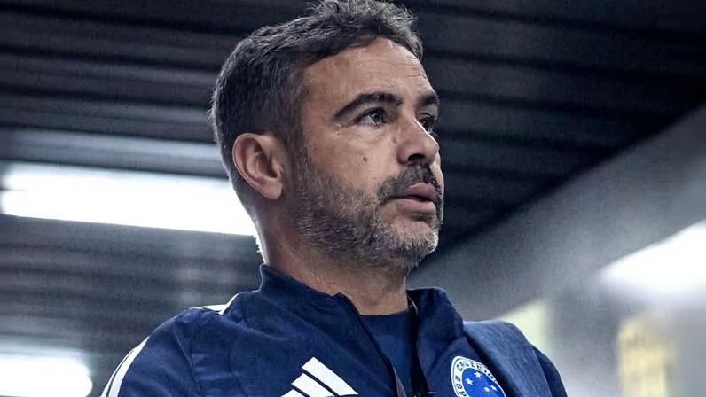 Técnico Artur Jorge, do Cruzeiro
