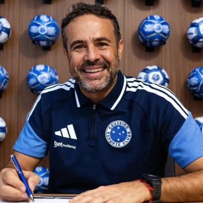 Artur Jorge vê maior responsabilidade após renovar com o Cruzeiro