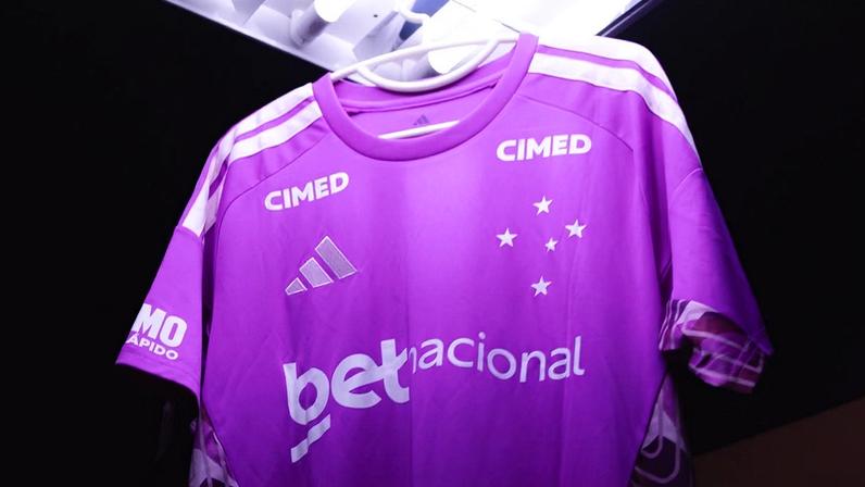 Camisa roxa Cruzeiro