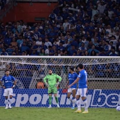 Cruzeiro deve preservar jogadores em baixa diante do Grêmio, diz Artur Jorge