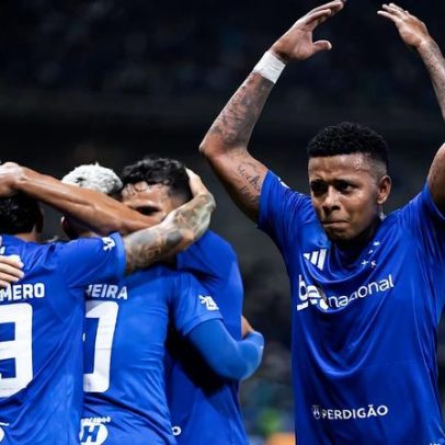 Cruzeiro vence Grêmio e respira na luta contra o Z4