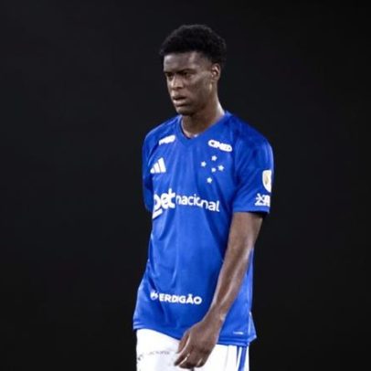 Zagueiro do Cruzeiro fala em disputa pela titularidade e duelo na Libertadores