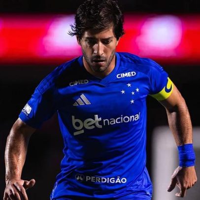 Lucas Silva pede desculpas à torcida após goleada do São Paulo