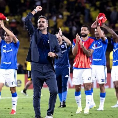 Cruzeiro: Artur Jorge diz que soube sofrer e escolhe Libertadores mais difícil