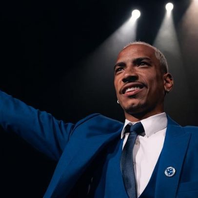 Maestro do Cruzeiro se aproxima de marca histórica com a camisa azul