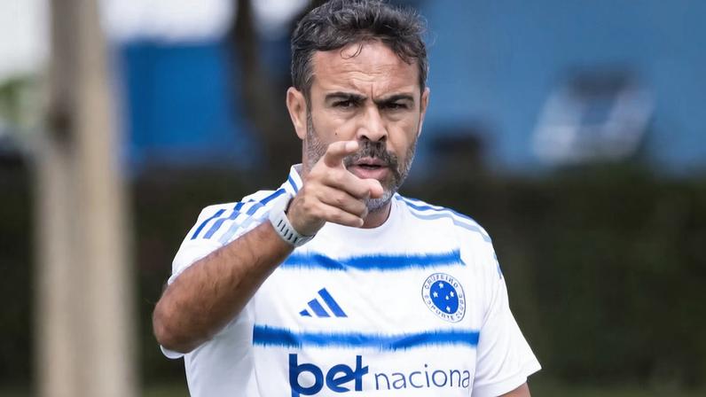 Artur Jorge foi o escolhido para substituir Tite, que decepcionou