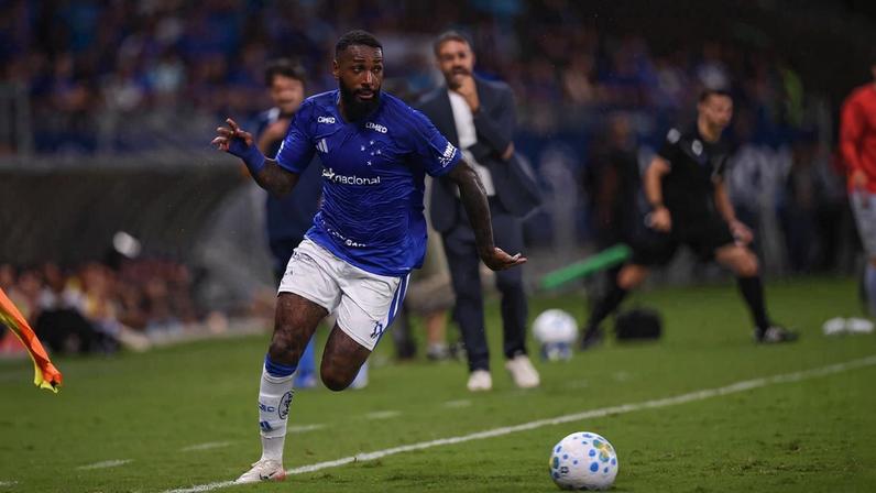 Gerson teve grande atuação contra o Red Bull Bragantino