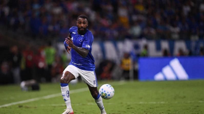 Cruzeiro x Red Bull Bragantino: meia Gerson foi eleito o melhor jogador da partida