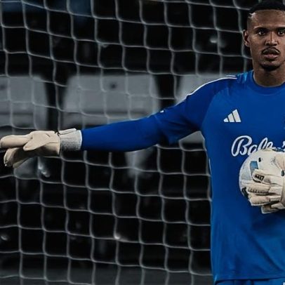 Goleiro John: situação atual após destaque com Artur Jorge no Cruzeiro