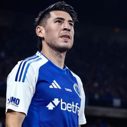 Villalba pode completar 100 jogos pelo Cruzeiro contra o Grêmio