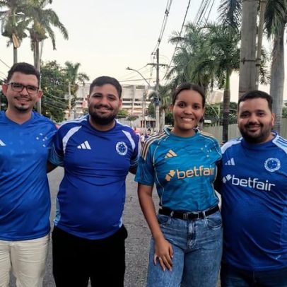 Torcedores do Cruzeiro discutem possível substituição de Cunha no gol
