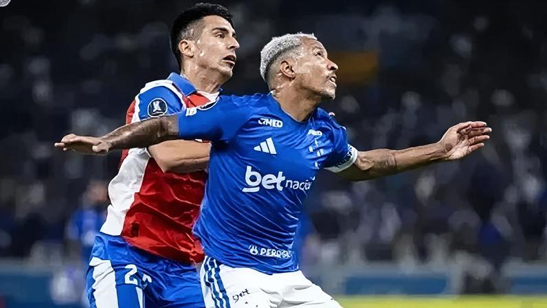 Cruzeiro x Universidad Católica, no Mineirão
