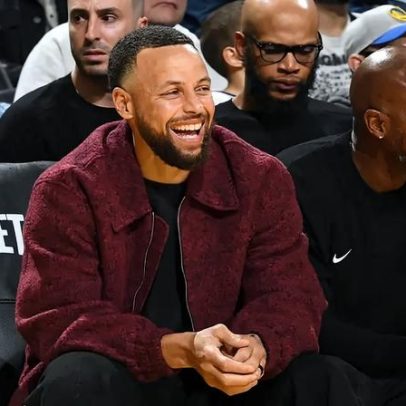 Warriors atualizam condição de Stephen Curry e indicam retorno próximo