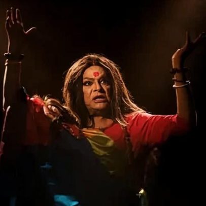 O homem que se tornou uma das maiores drag queens do palco na Índia