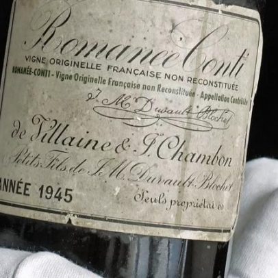 Vinho francês rompe recorde de preço, mais caro que apartamento em Paris