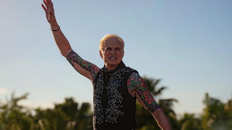 David Lee Roth e Teddy Swims no Coachella: convivência como piratas