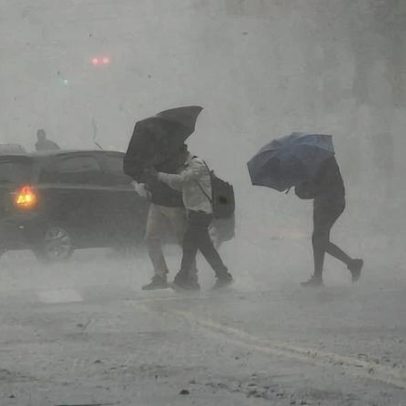 Defesa Civil emite alerta de chuva e rajadas de vento em Montes Claros