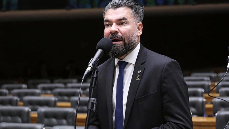 Congresso analisa porte de arma para fiscais do Procon