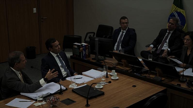 O ex-presidente do BRB, Paulo Henrique Costa, foi preso na manhã desta 5ª feira (16.abr.2026); na imagem, Costa em depoimento à PF em 30 de dezembro de 2025