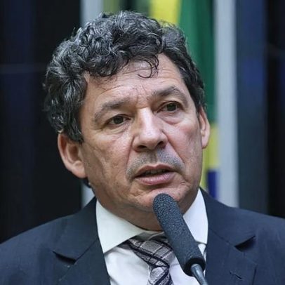 Reginaldo Lopes afirma que transição da escala 6x1 precisa de debate