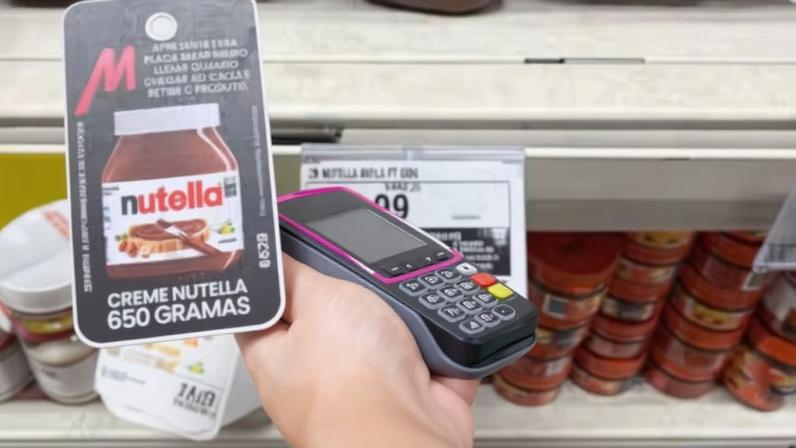 Supermercado atacadista defende que a medida é para controle de perdas de produtos — Foto: Reprodução/Redes sociais/Freepik