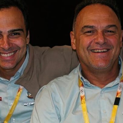 Tadeu Schmidt assume BBB 26 após morte de Oscar e faz homenagem ao irmão