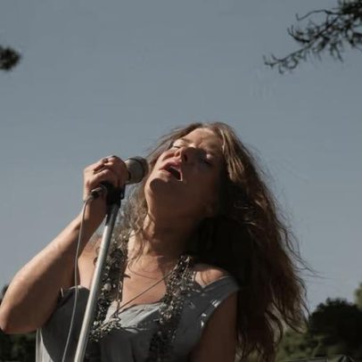 Exposição em SP traz 300 objetos de Janis Joplin, irmão comenta rebeldia