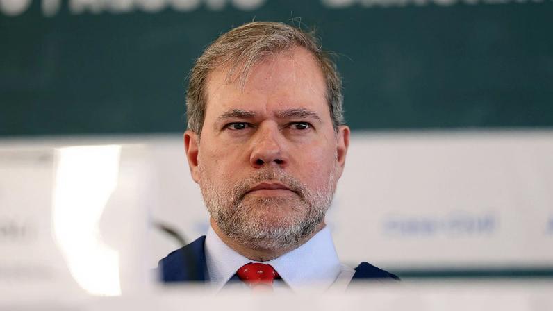 Magistrado deixou a relatoria do caso no STF após investigações apontarem diálogos com Vorcaro. (Foto: José Cruz/Agência Brasil)
