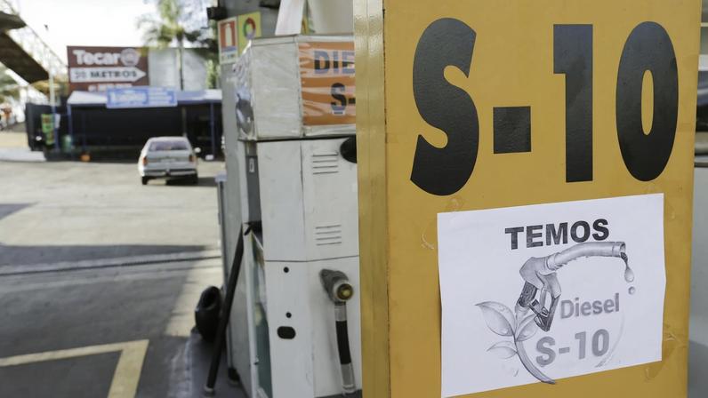 Diesel, bomba de combustível