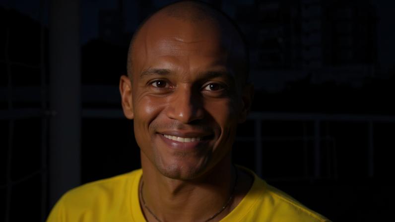 Por onde anda Dill, ex-atacante de São Paulo e Flamengo?